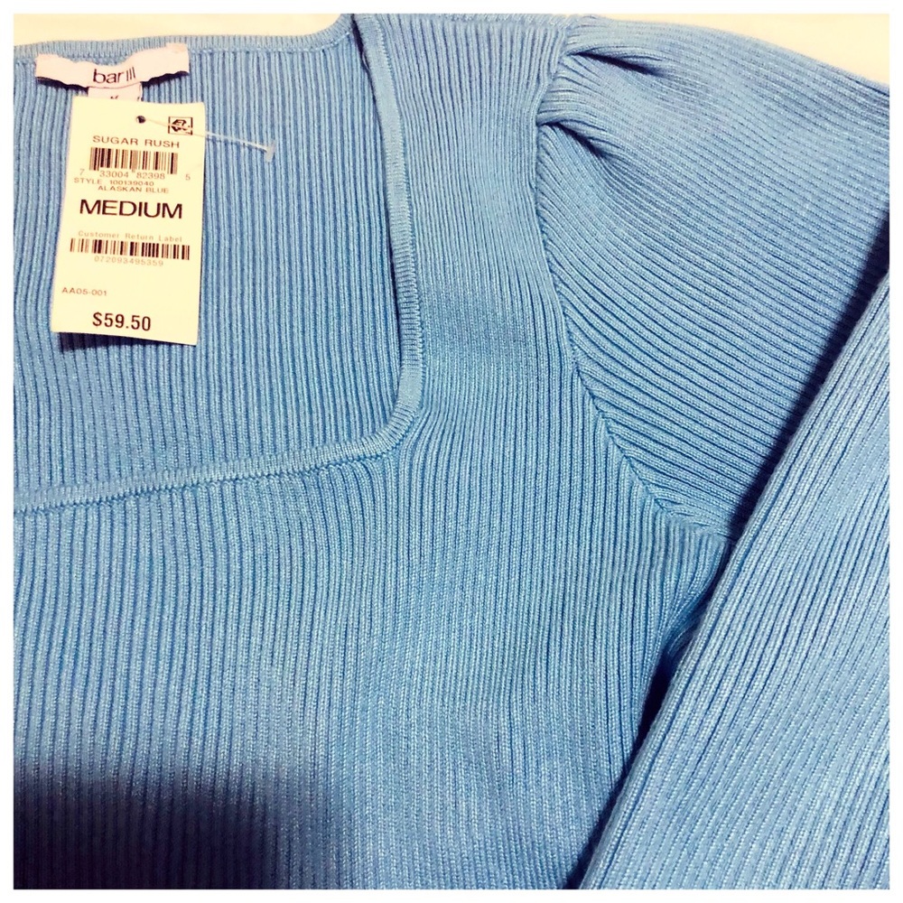 NWT BAR III SWEATER. Cute and unique color.